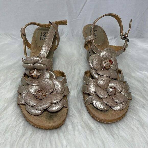 Born BOC Metallic Rose Gold Leather Floral Stack Heel Slingback Sandals … - Picture 2 of 6